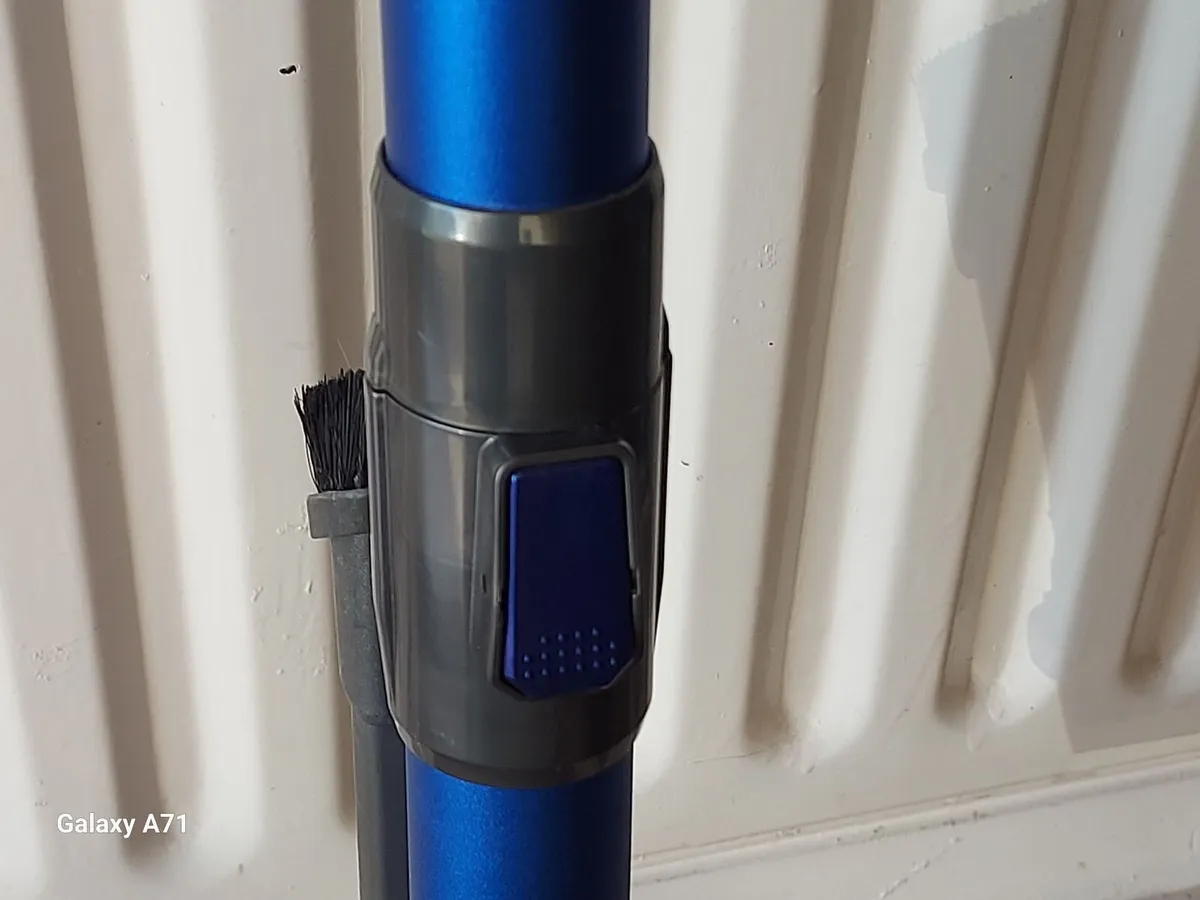 Akitas V8 3-in-1 Cordless Upright Vacuum Cleaner - Image 3