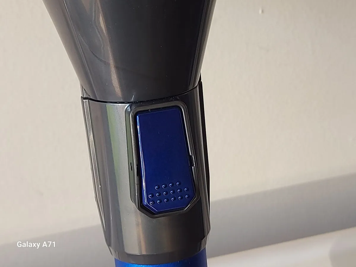 Akitas V8 3-in-1 Cordless Upright Vacuum Cleaner - Image 4