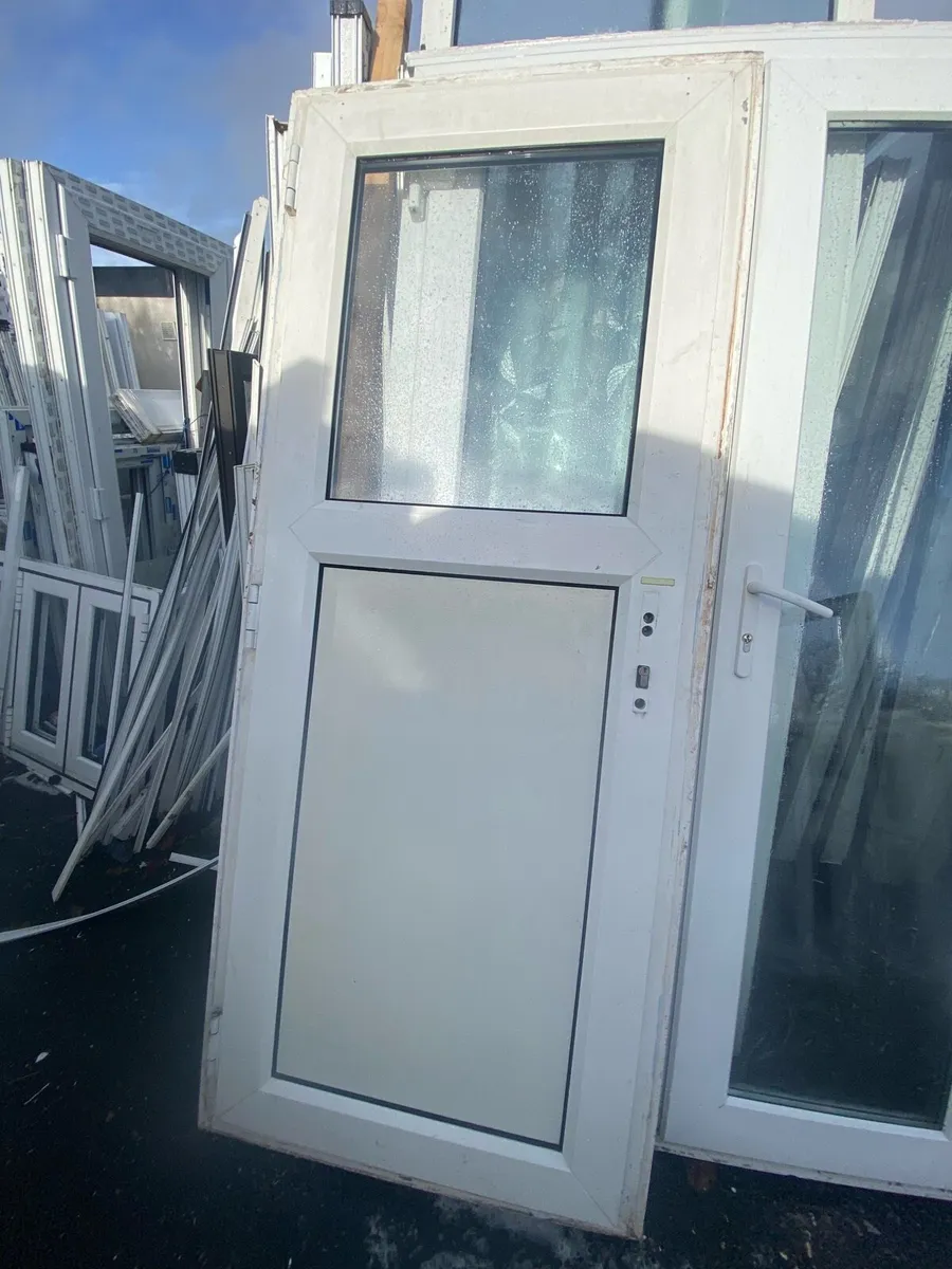 PVC door - Image 4
