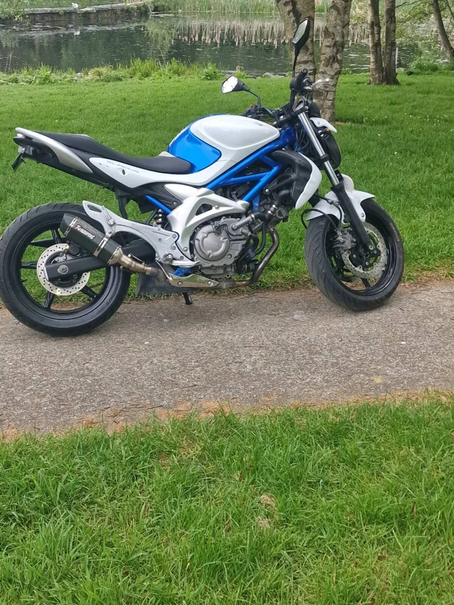 Motorbike - Image 4