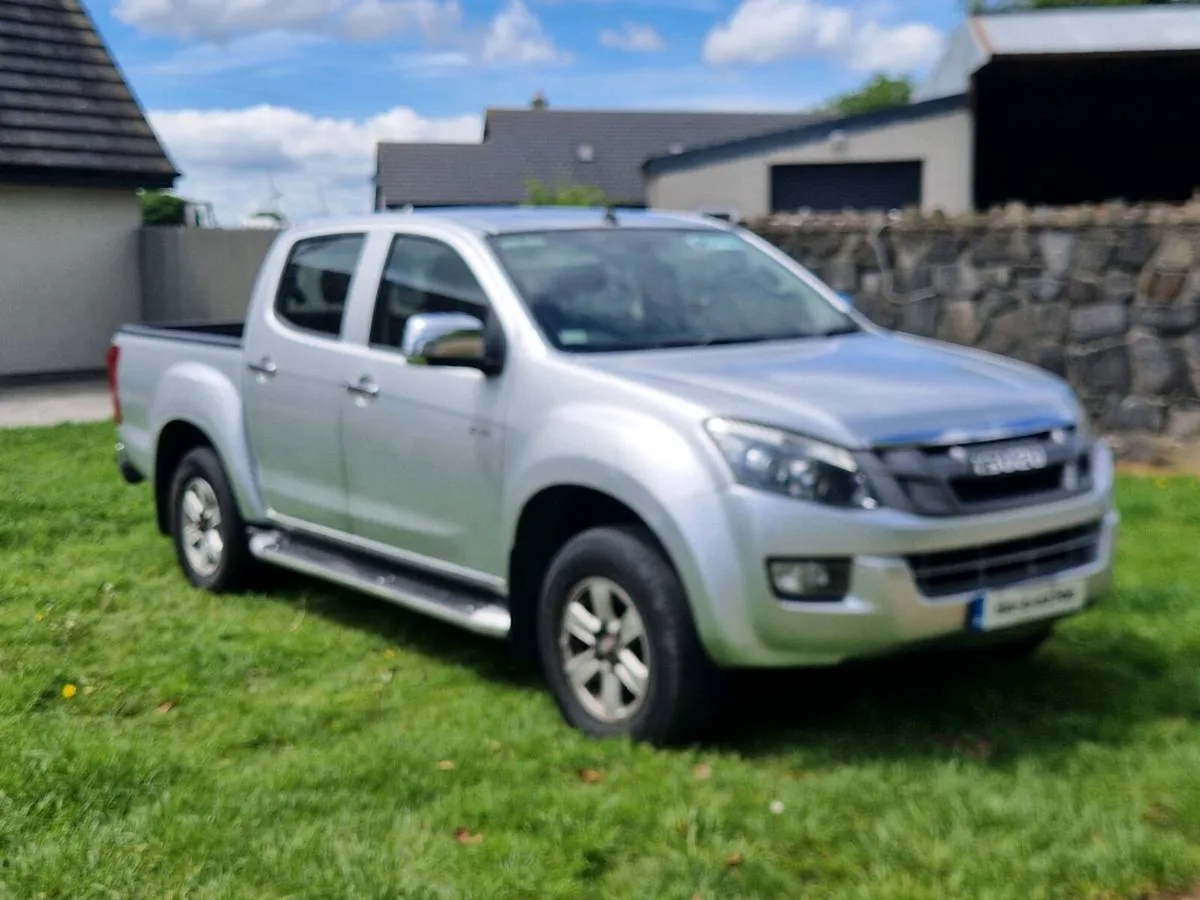 Isuzu D-Max 2015 - Image 1
