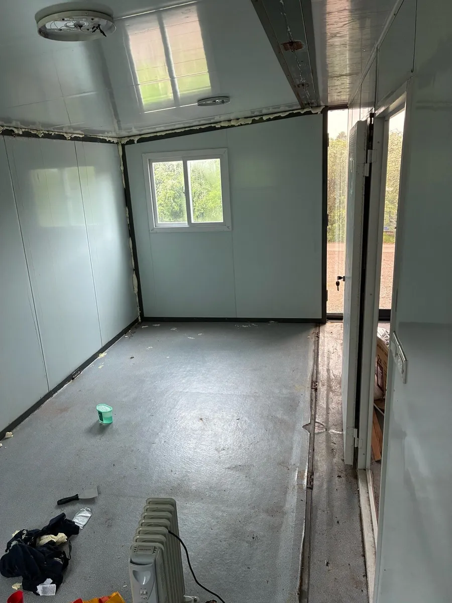 Cabin - Image 3