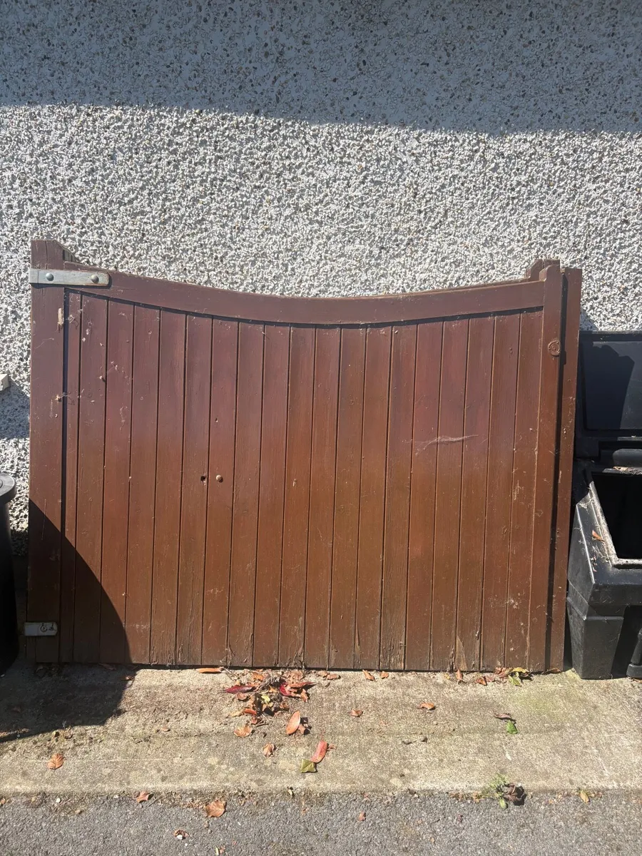 Timber Gates - Image 1