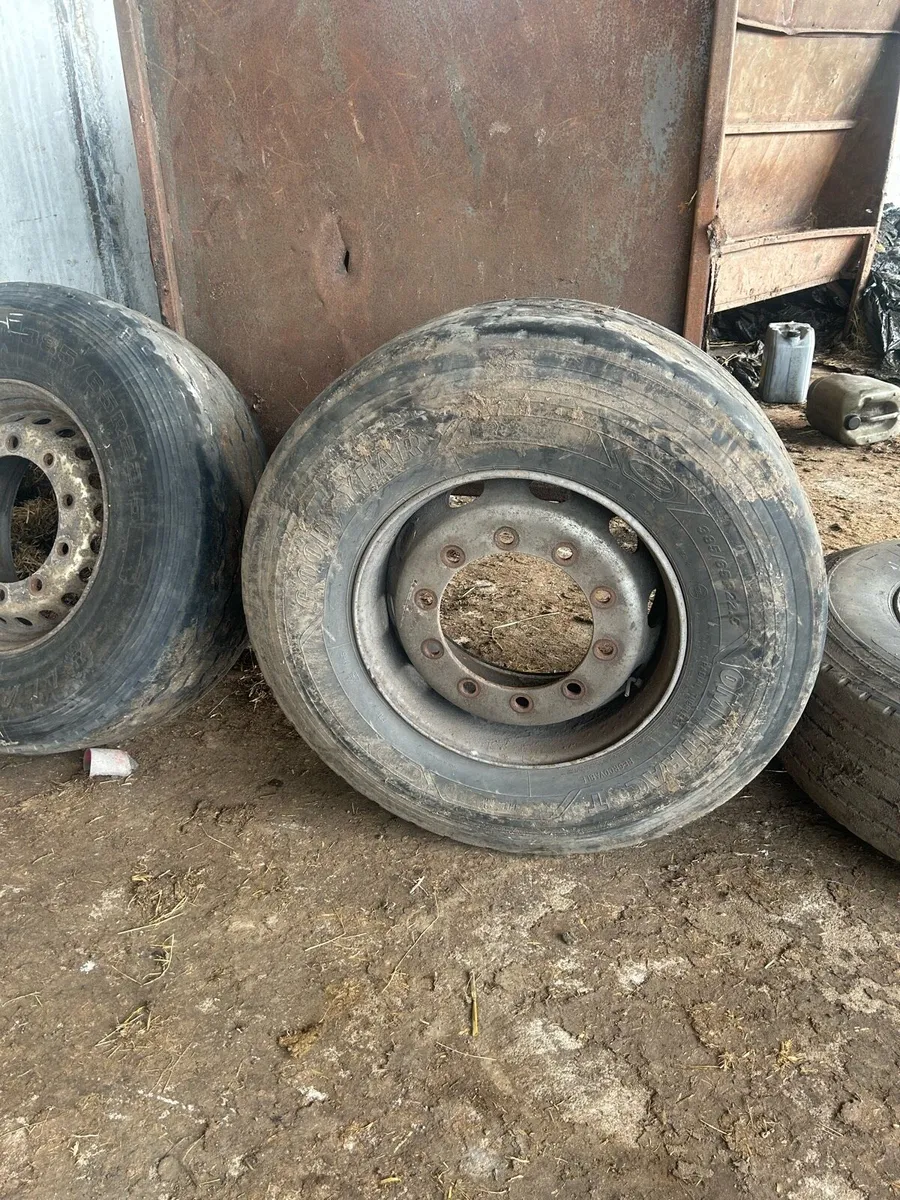 Truck wheels
