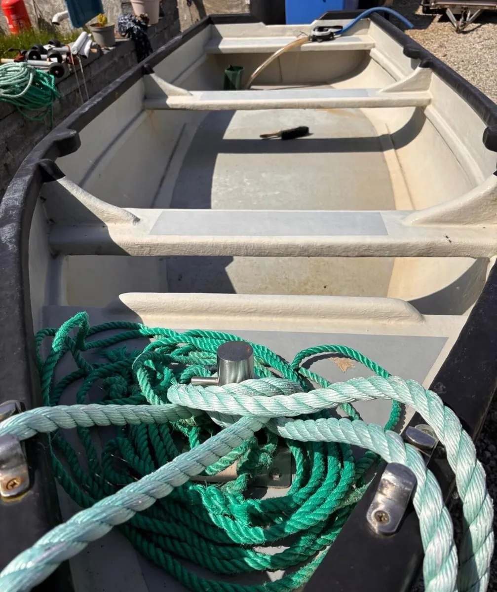Boat - Image 3