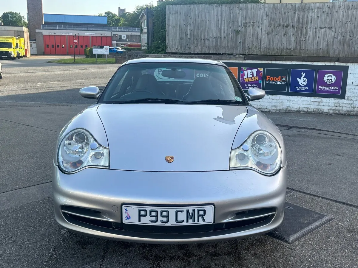 2001 Porsche 996.2 Carrera 4 Aero Manual - Image 4