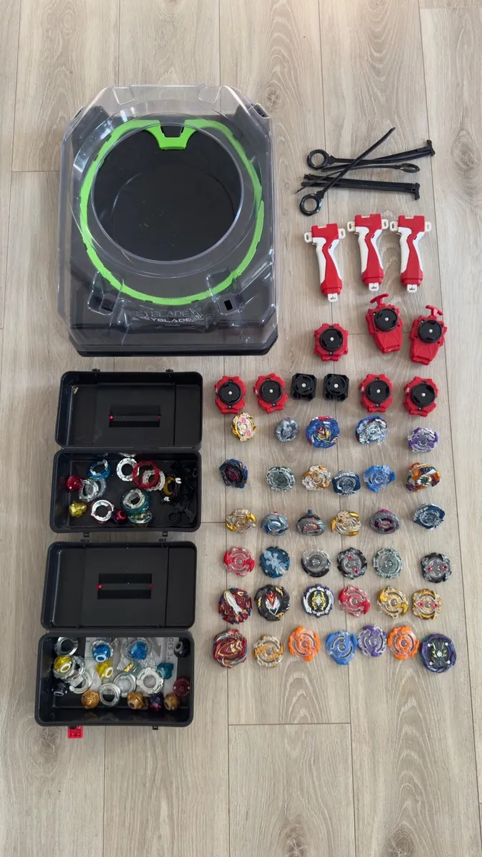 *SAVE € 200* Massive Beyblade X Generation Lot - Image 1