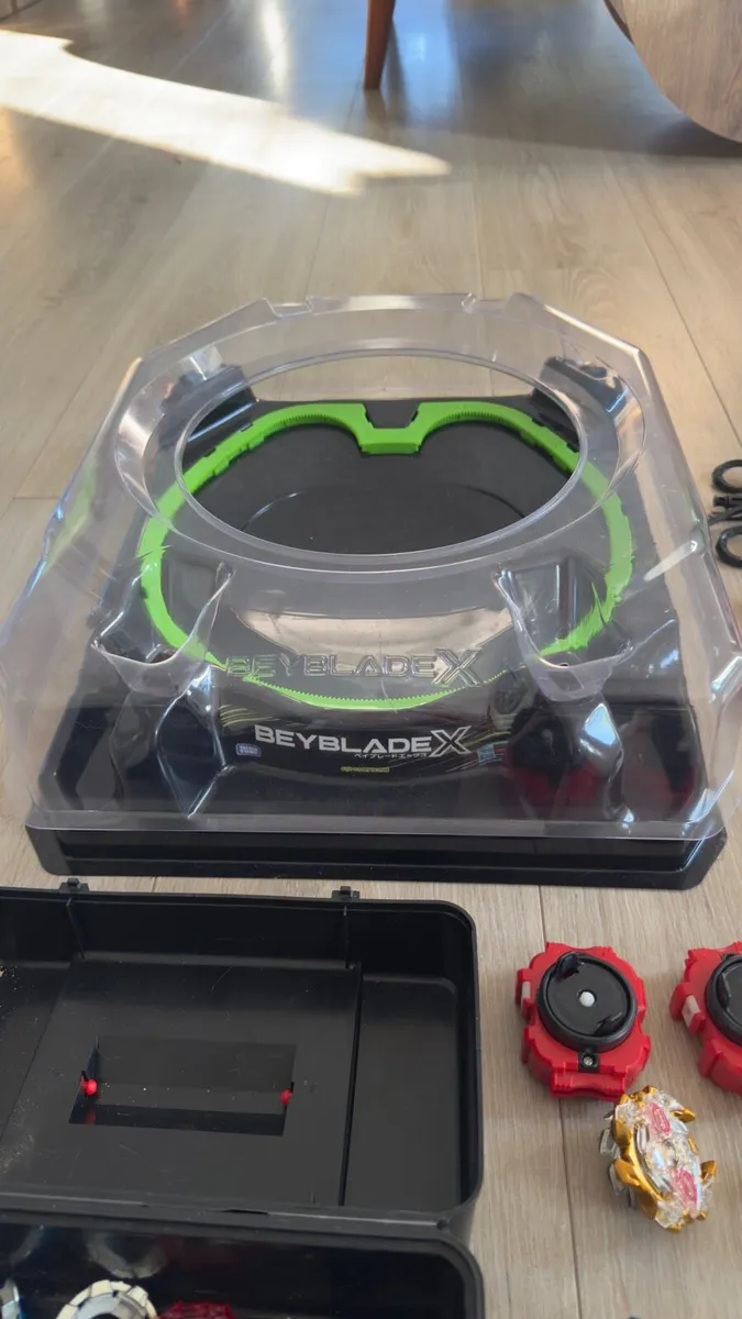 *SAVE € 200* Massive Beyblade X Generation Lot - Image 3
