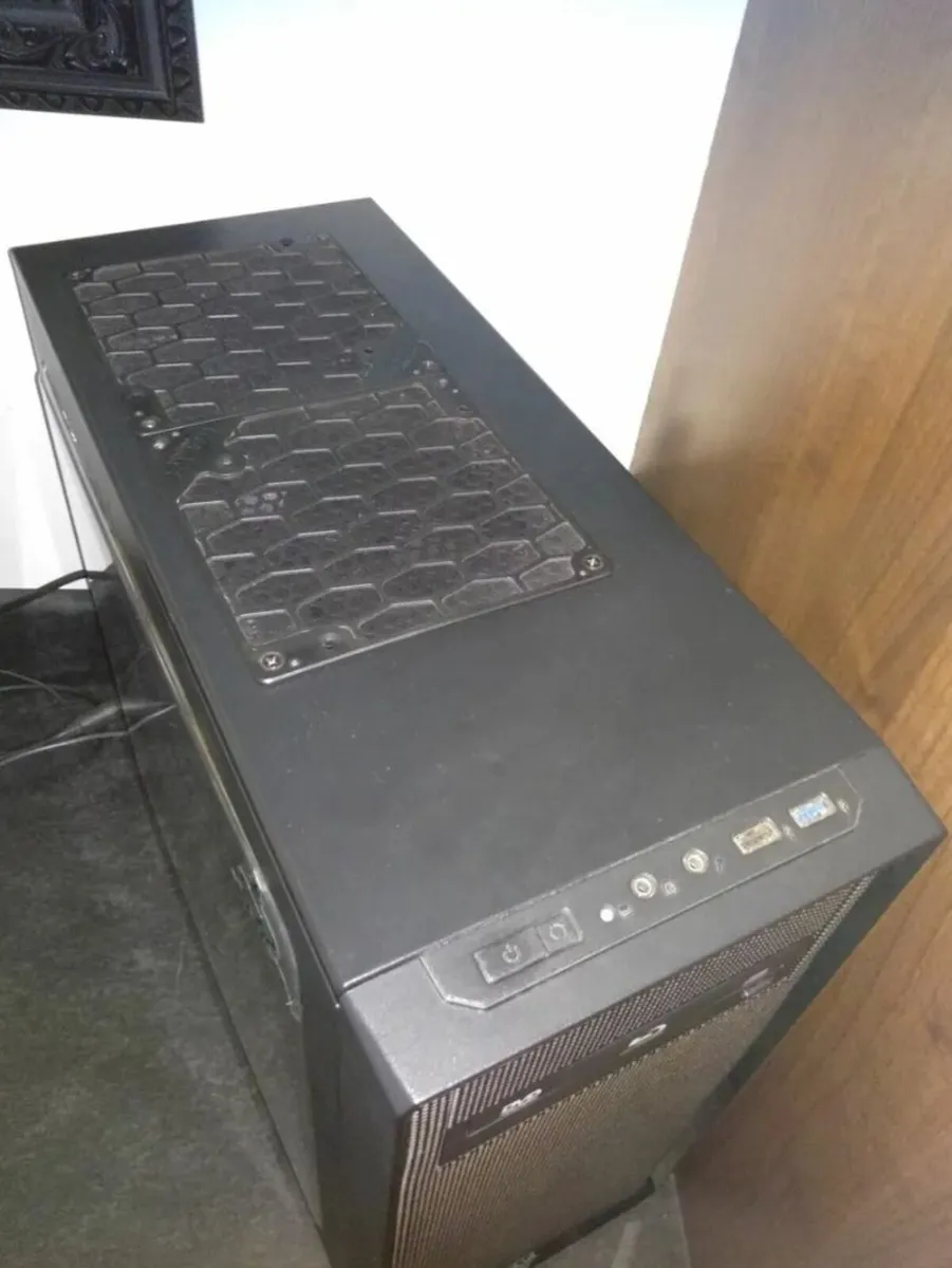 Custom Gaming PC - Image 2