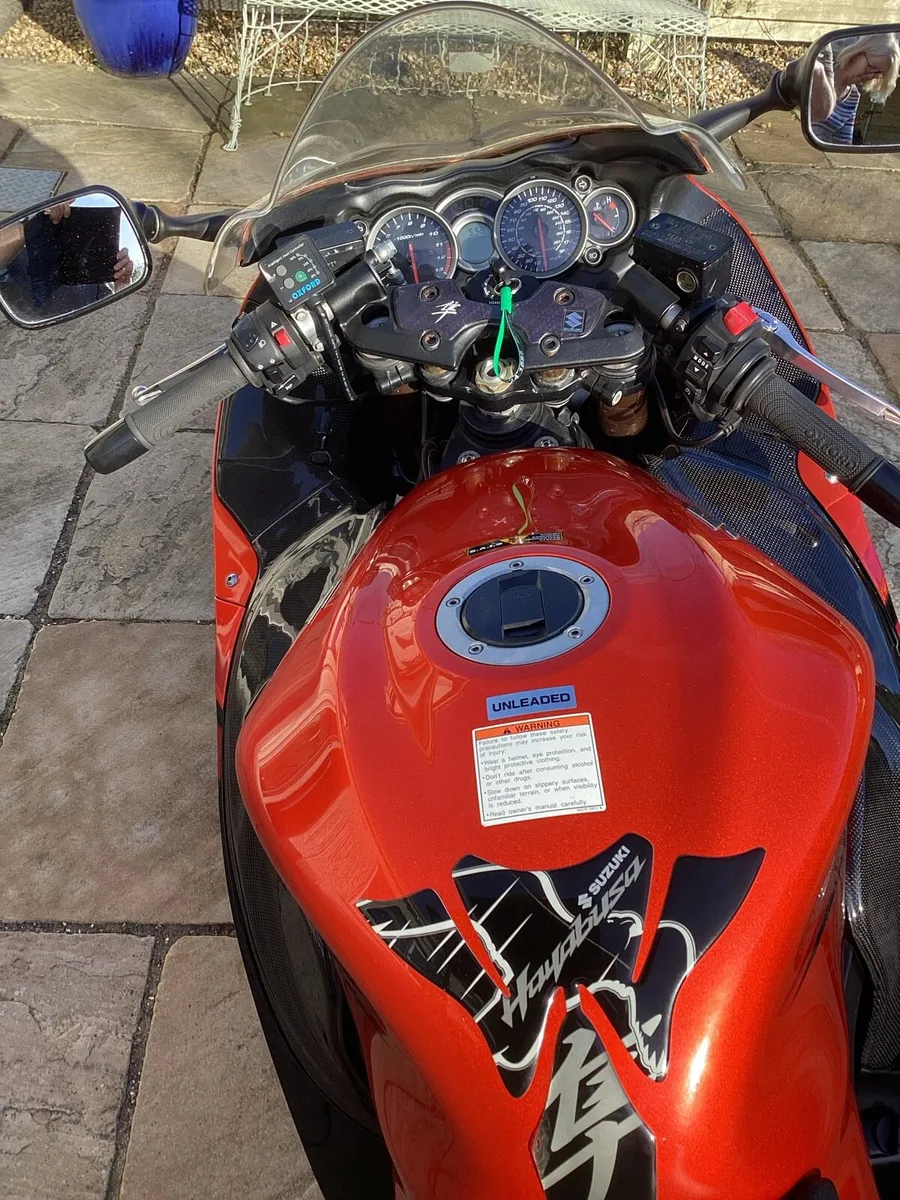 Suzuki hyabusa 1300 - Image 1
