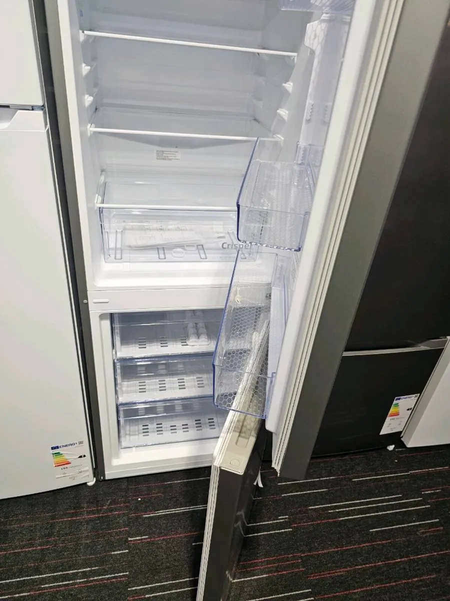 Fridge freezer - Image 2