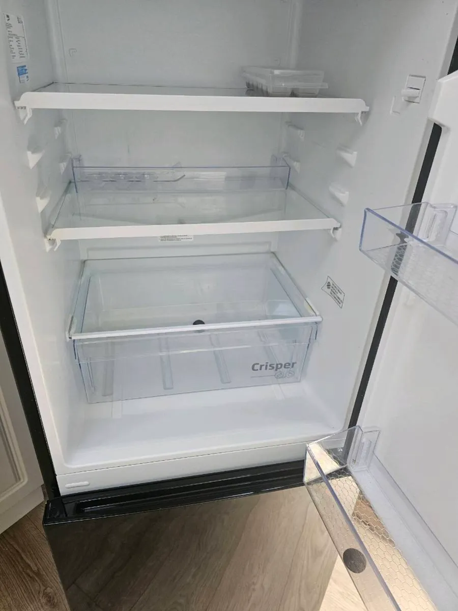 Fridge freezer - Image 3
