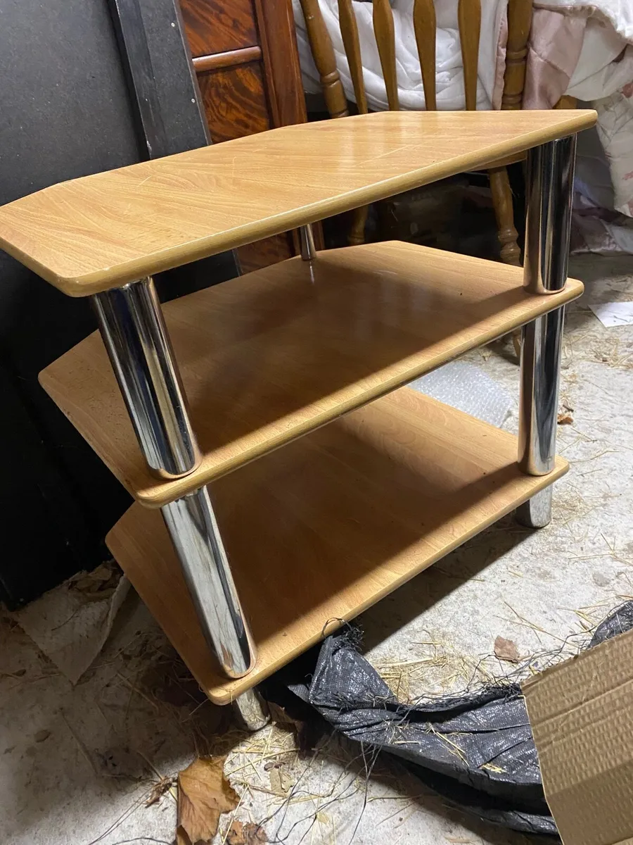 TV table - Image 3