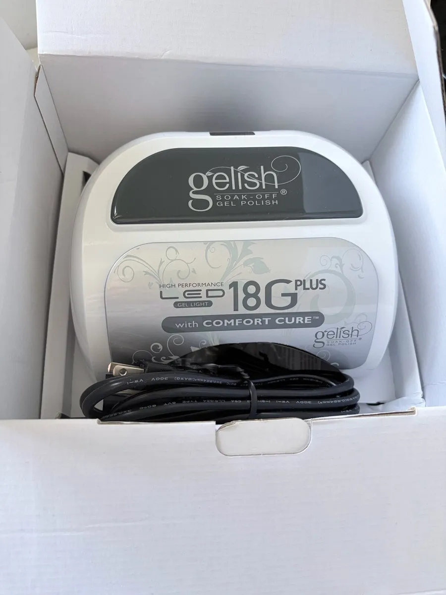 Gelish Led Nail Lamp - Image 4