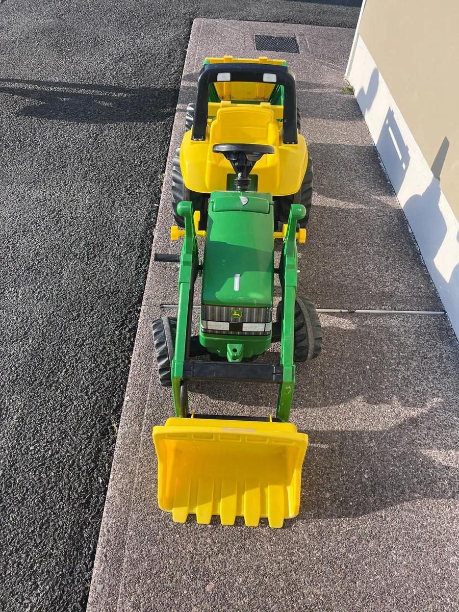 Kids tractor and trailer - Image 3