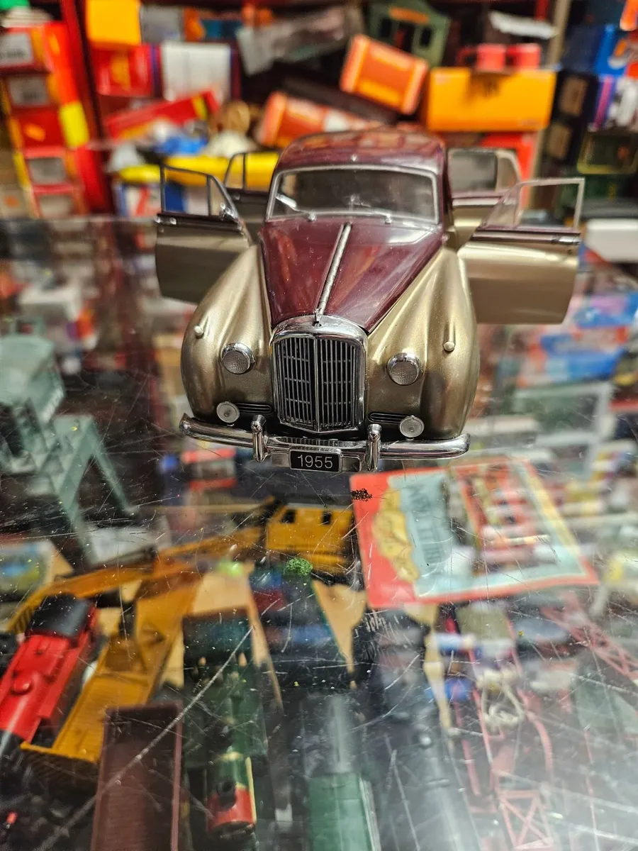 Corgi Franklin Mint Bentley 1.24 - Image 1