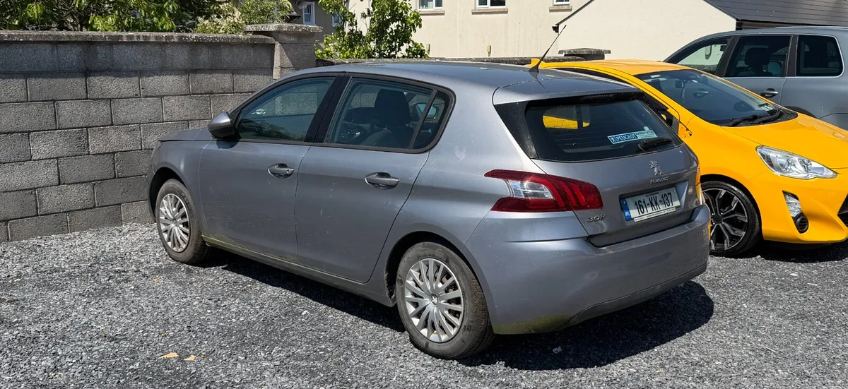 16 Peugeot 308 1.2petrol - Image 2
