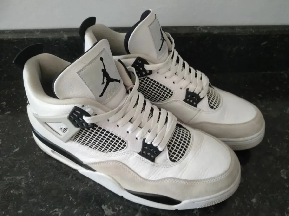 Size 12 Trainers - Image 2