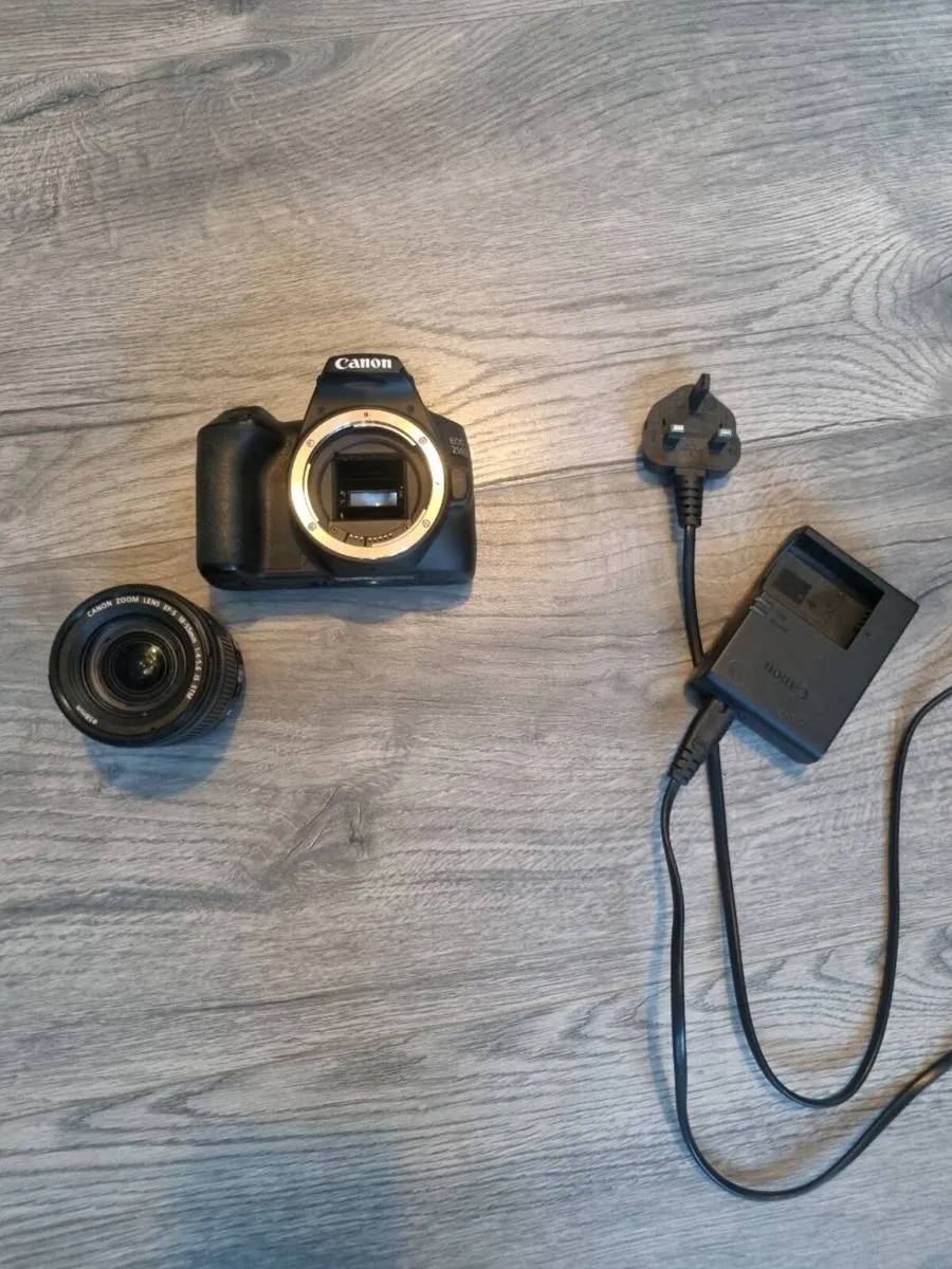 Canon 250 EOS D - Image 2