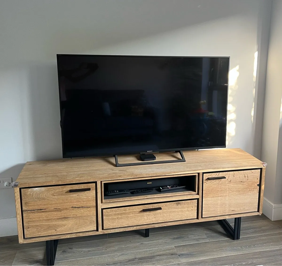 Xooon natural untreated wood TV Unit - Image 1