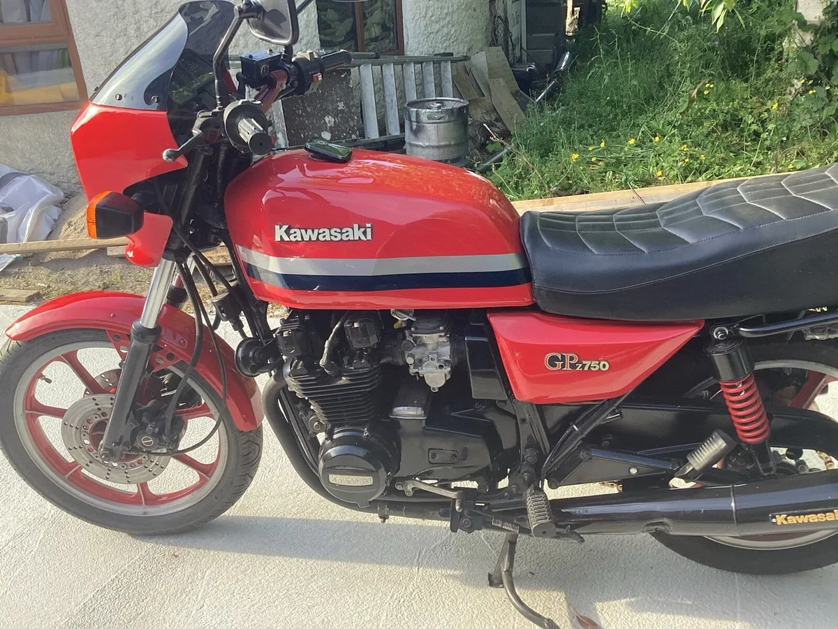 Kawasaki GPZ750 twin shock - Image 3