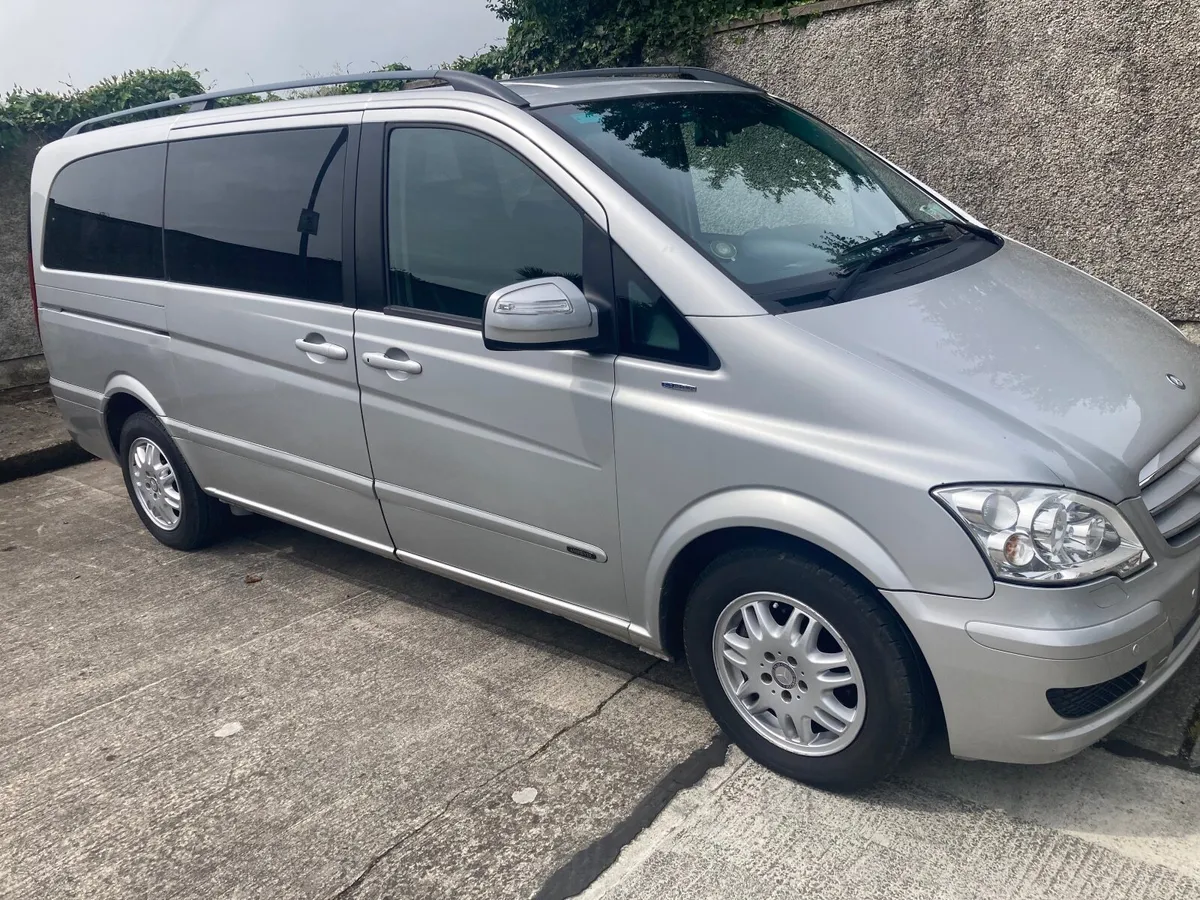 Mercedes Viano Camper - Image 2