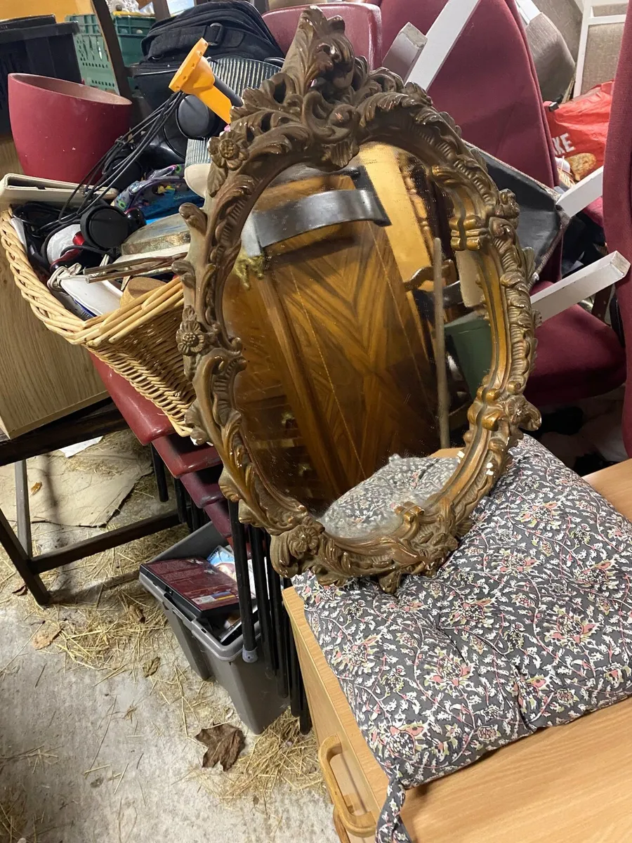 Antique mirror - Image 1