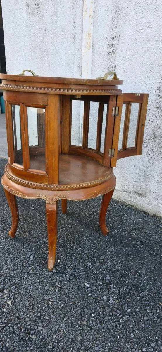 Antique drinks cabinet - Image 2