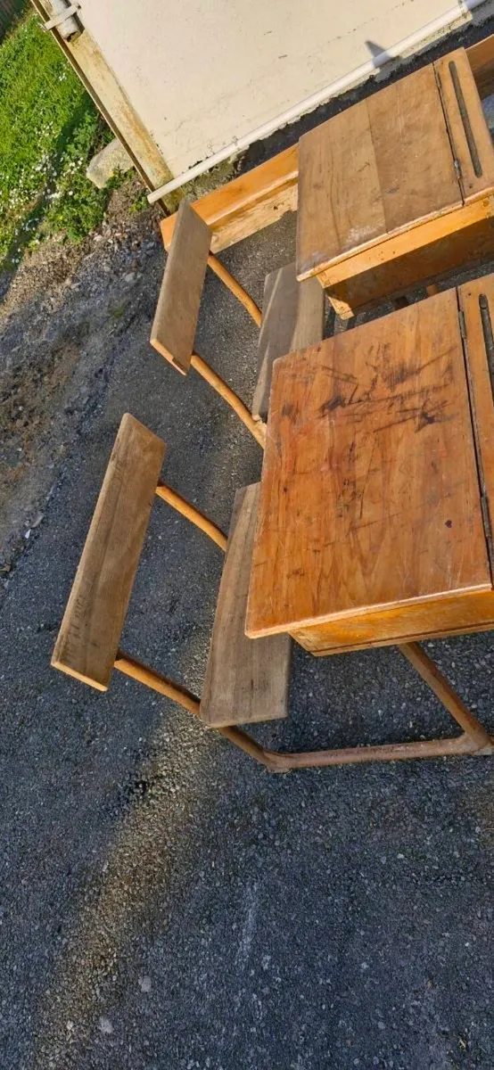 Old school desk - Image 1