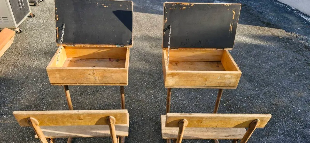 Old school desk - Image 4
