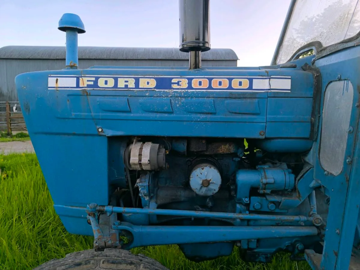 Ford 2000 - Image 4