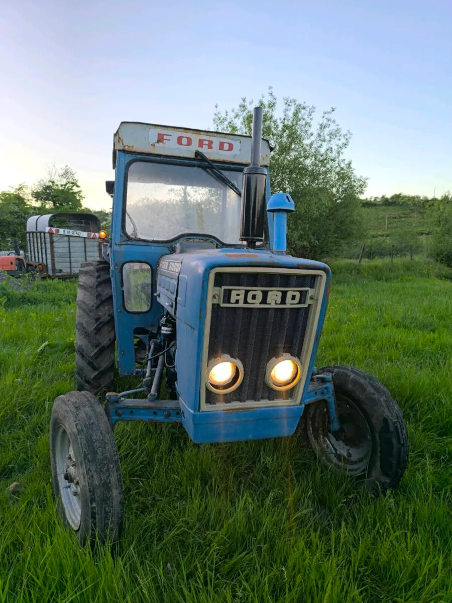 Ford 2000 - Image 1
