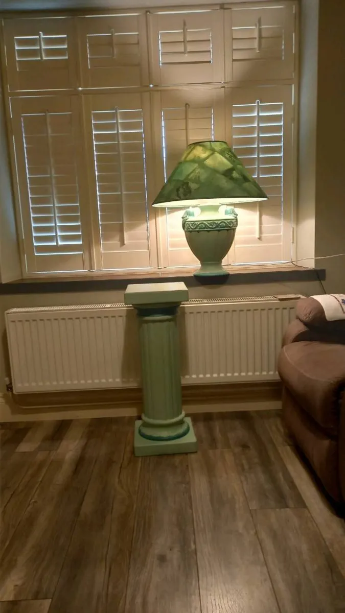 Large lamp and pedestal. - Image 1