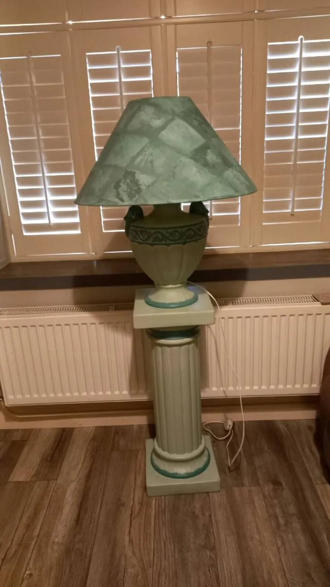 Large lamp and pedestal. - Image 4