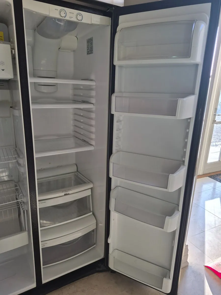 American fridge freezer - Image 3