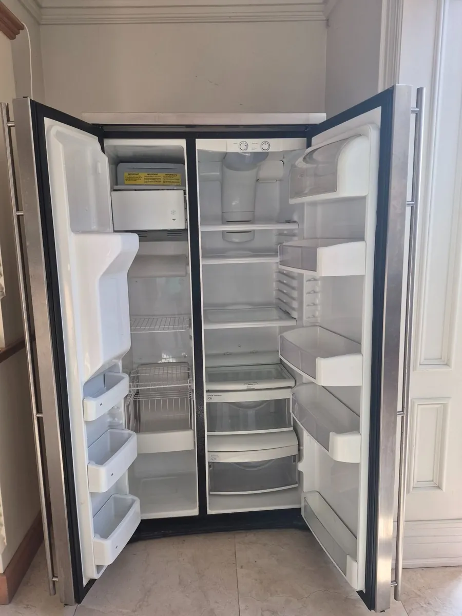American fridge freezer - Image 4