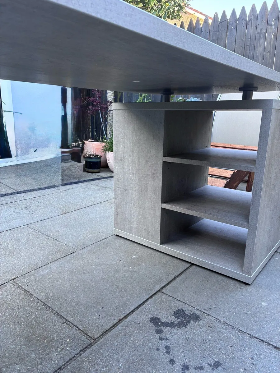 Office / Study Desk - Image 2