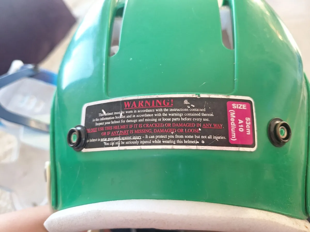 MYCRO XYRA LITE HURLING HELMET - Image 4