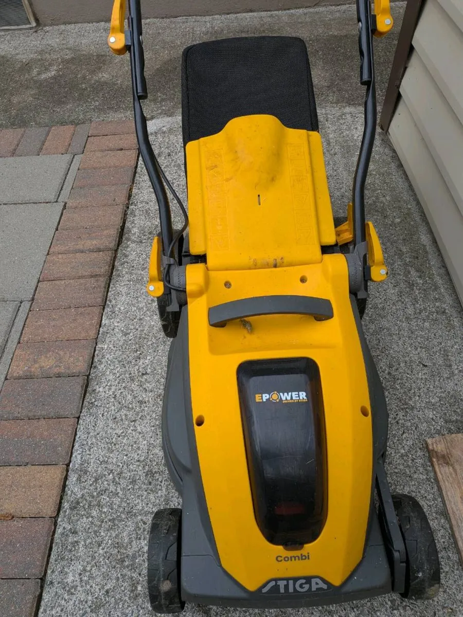 Battery Lawnmower - Image 3