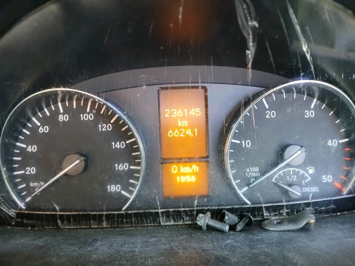 Mercedes sprinter - Image 4
