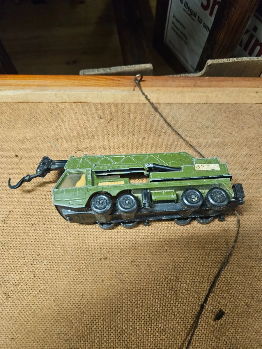 Matchbox Superkings Battlekings Crane - Image 2