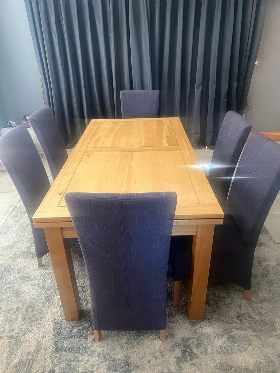 Extendable Oak Dining Table - Image 3