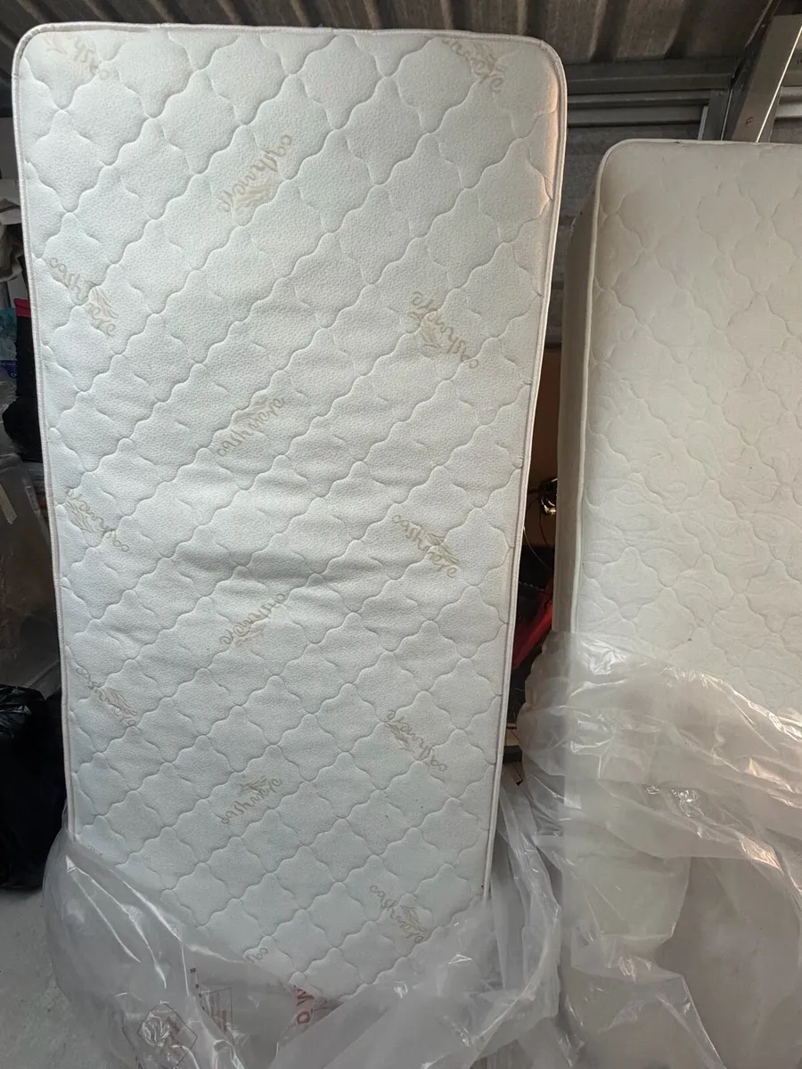 Mattress - Image 2