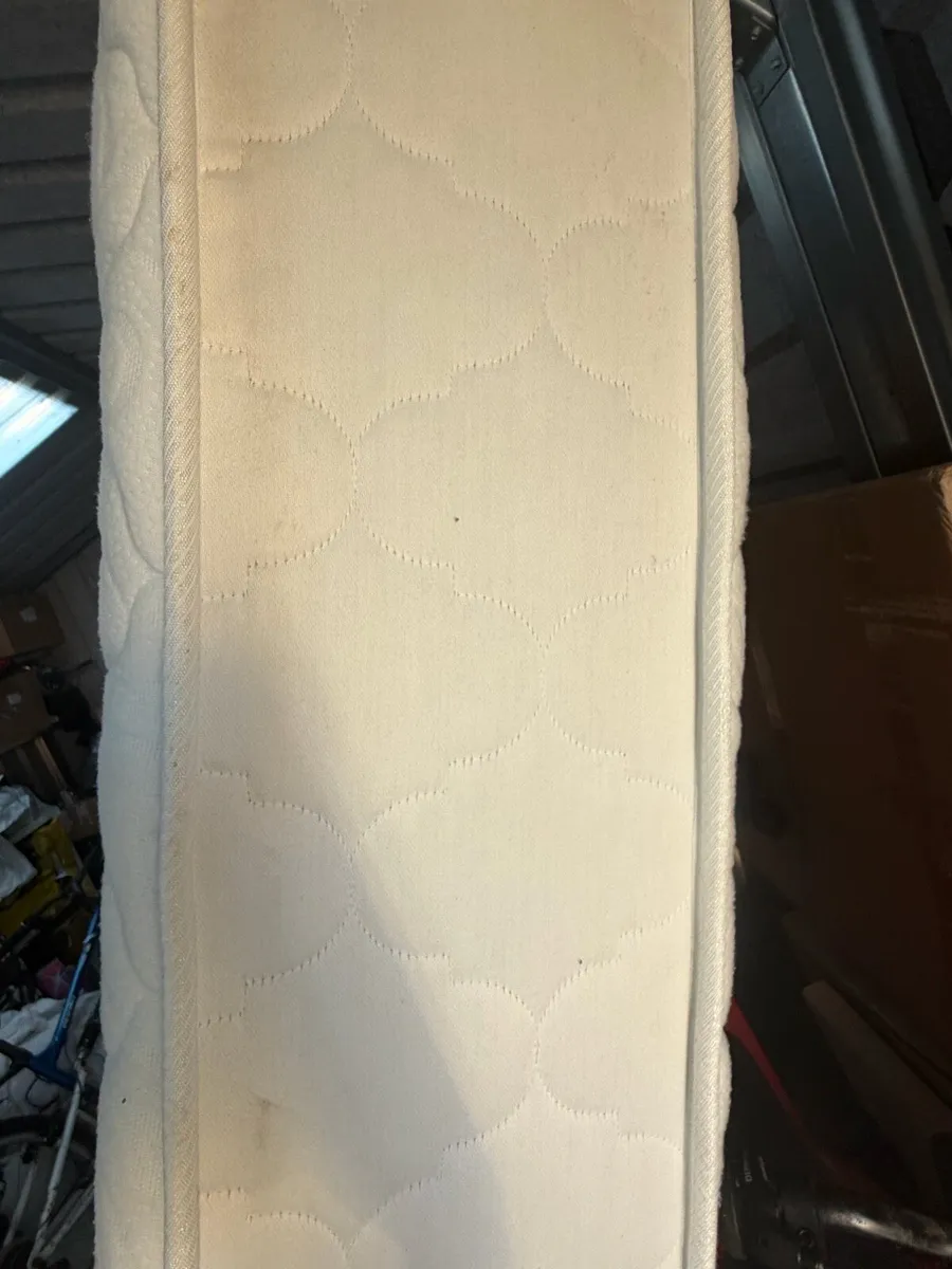 Mattress - Image 4