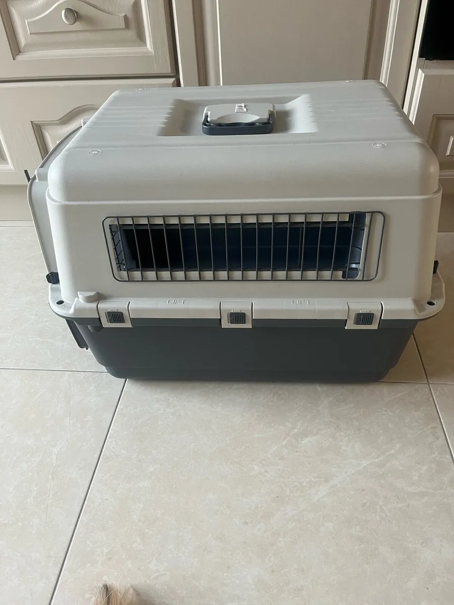 Pet carrier - Image 2