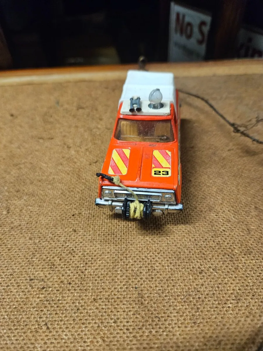Matchbox Superkings Pickup - Image 1