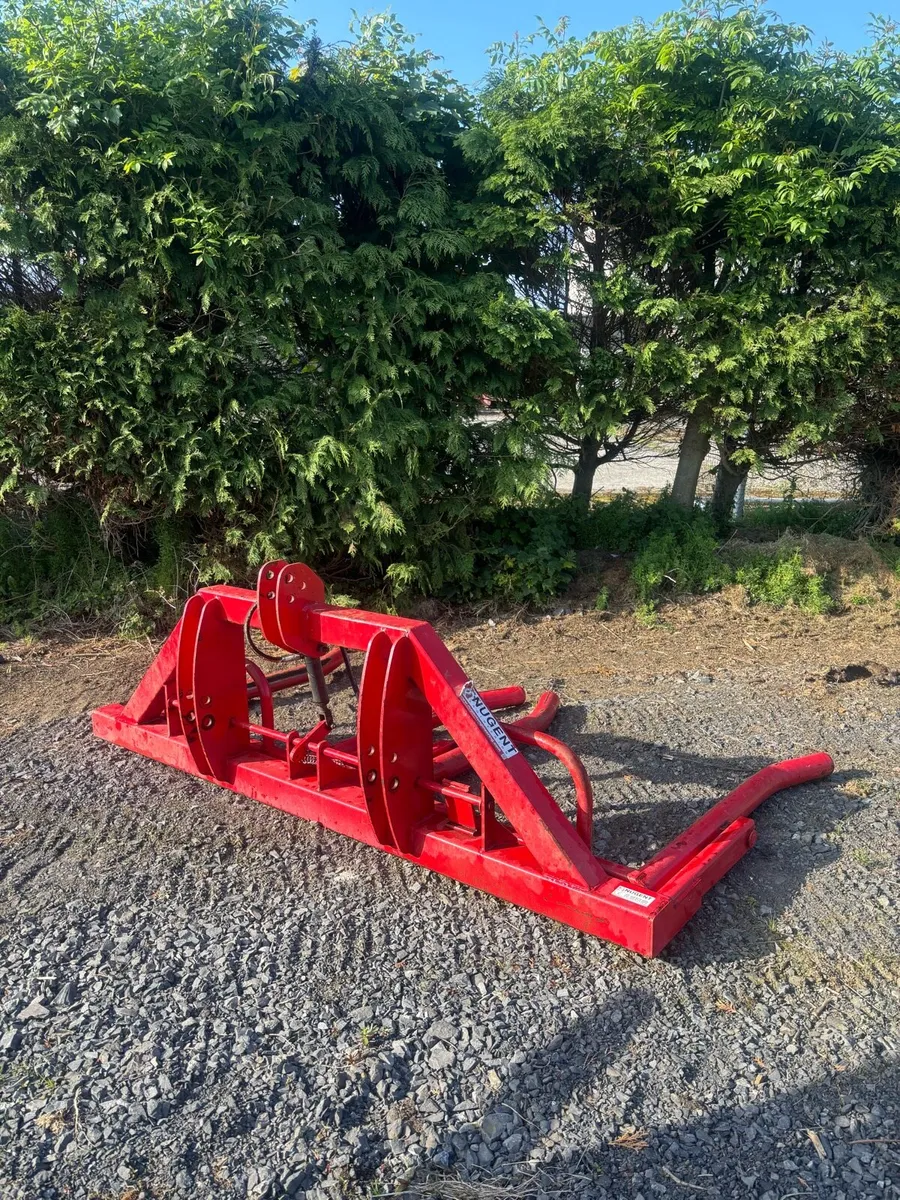 Nugent Double Bale Handler - Image 1