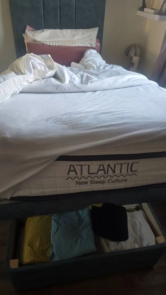 Bed 3 foot - Image 3