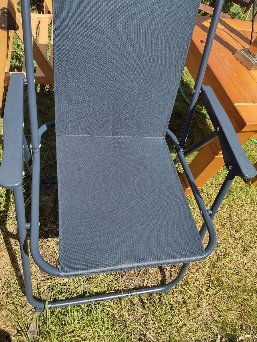 New foldup garden/patio chair with armrests - Image 1