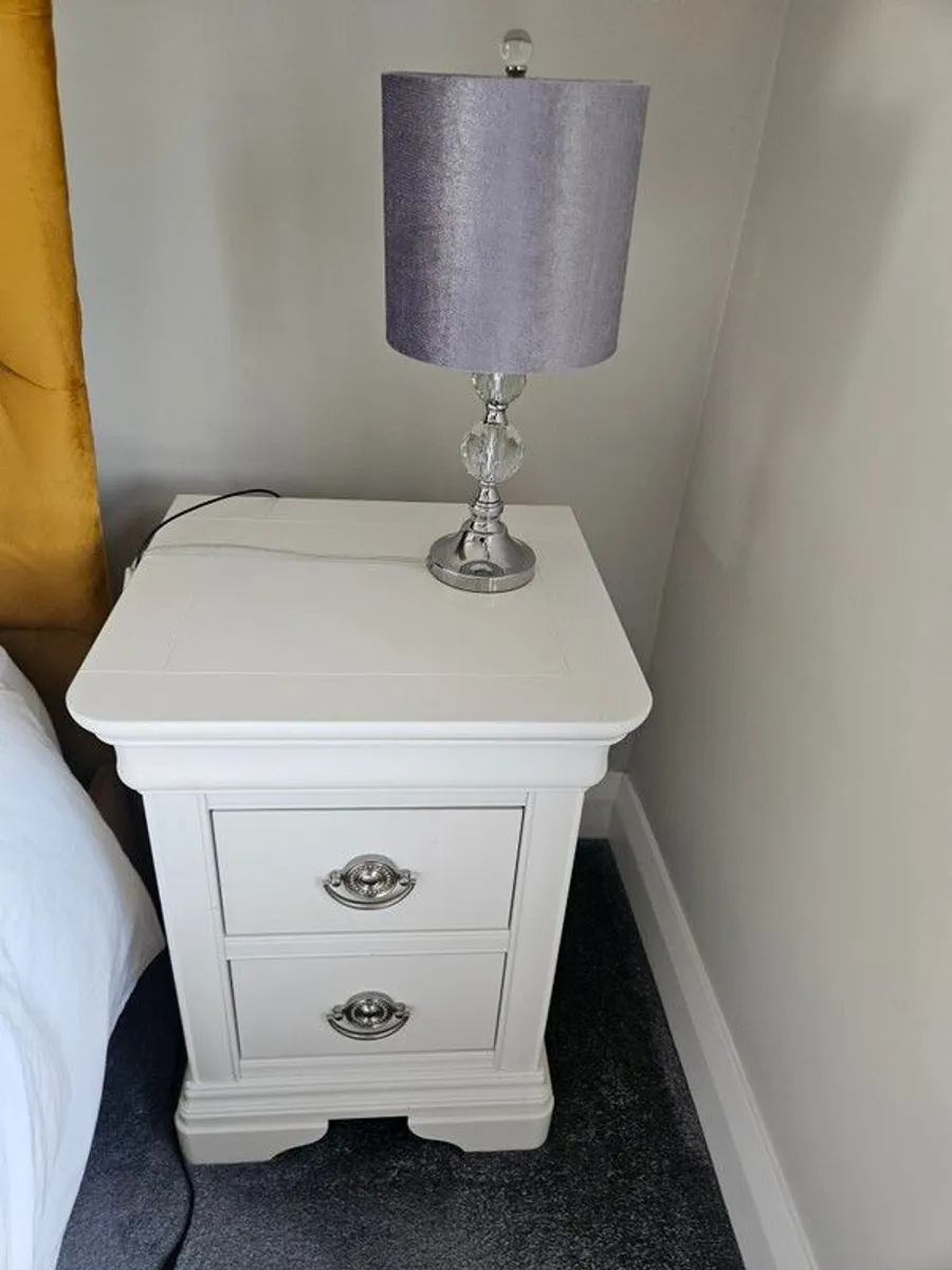 2 Lockers/Dressing table - Image 2